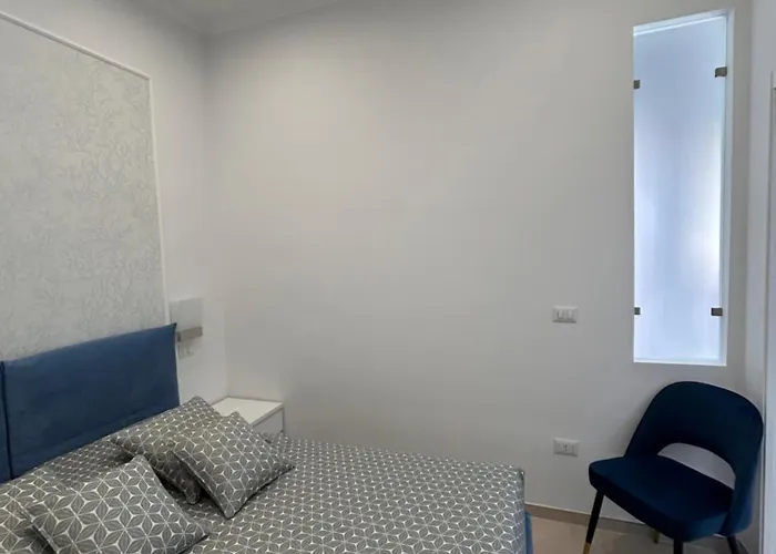 Azzurra 特罗佩阿